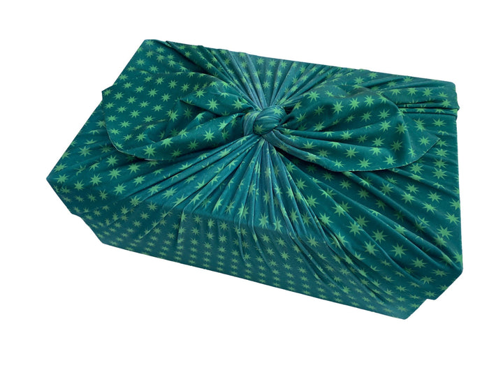 Papel de regalo Furoshiki de tela reutilizable de 28" con árboles de Navidad y estrellas vintage (paquete de 2)